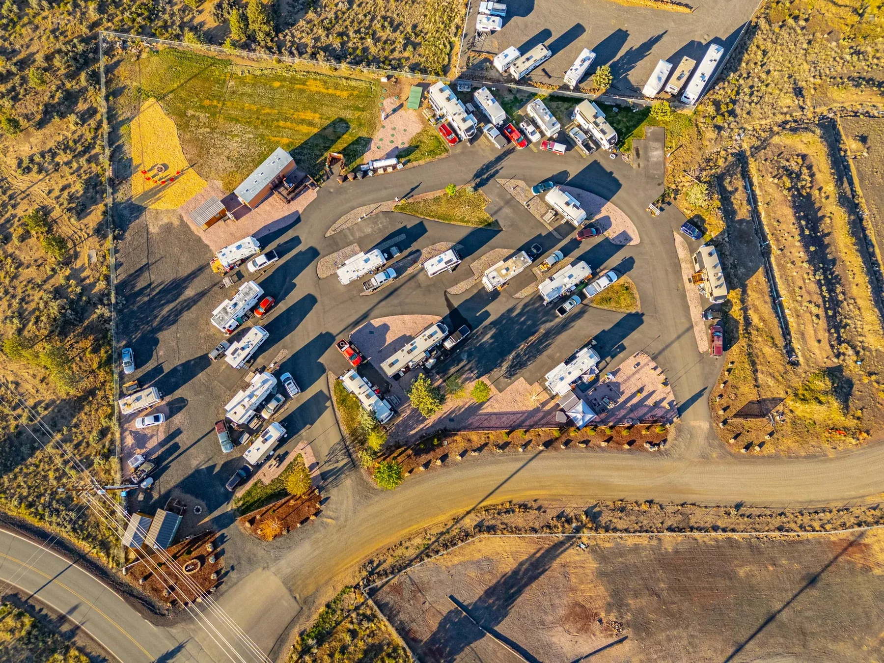 Top-down aerial view of Copper Ridge RV Resort paved sites, Terrebonne Oregon