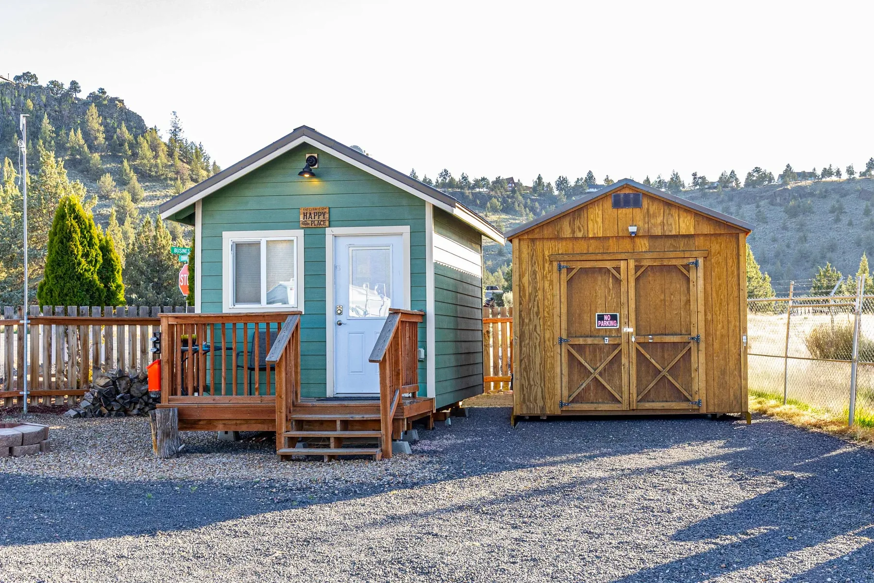 Manager office and facilities at Copper Ridge RV Resort, Terrebonne Oregon